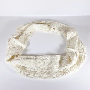 AEROPOSTALE CABLE KNIT INFINITY SCARF CREAM BRAND NEW W/TAGS!! STYLE 8565 $29.95
